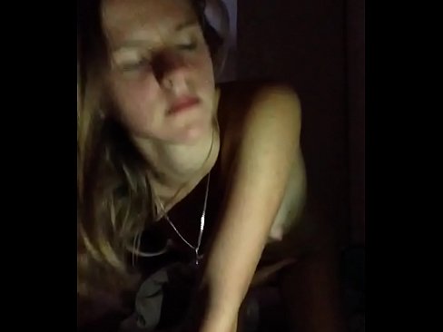 ❤️ Dziewczyna masturbuje się i dochodzi do orgazmu Anal porn at us